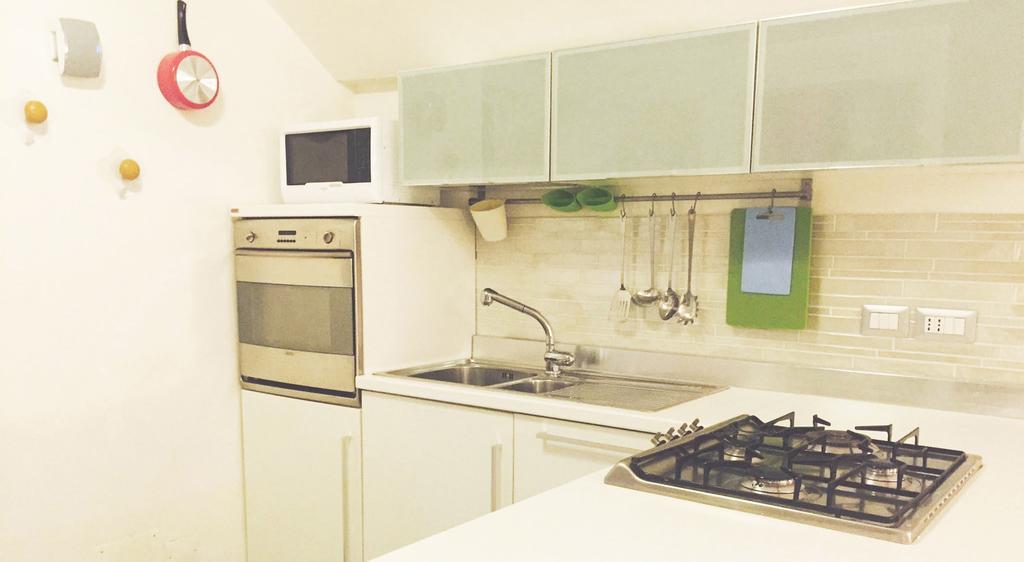 Paladin Home Nápoles Habitación foto